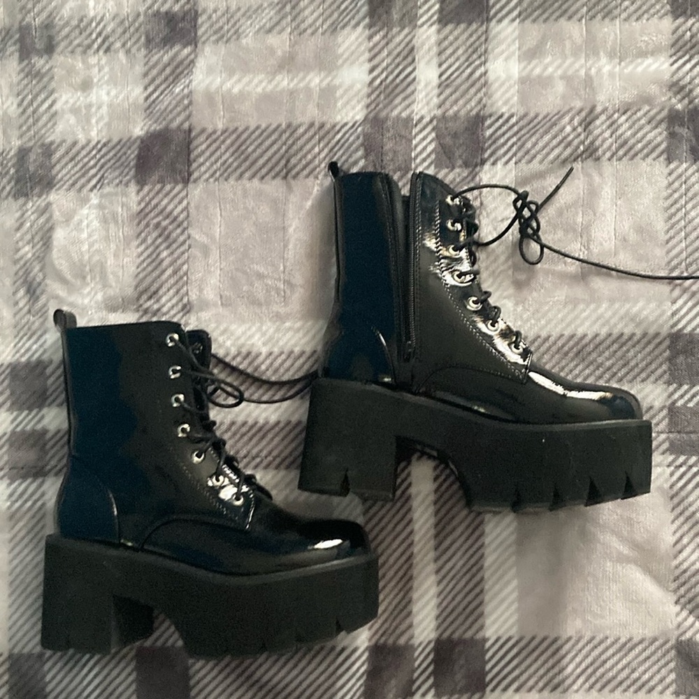 Platform Combat Boots Never Worn - image 1